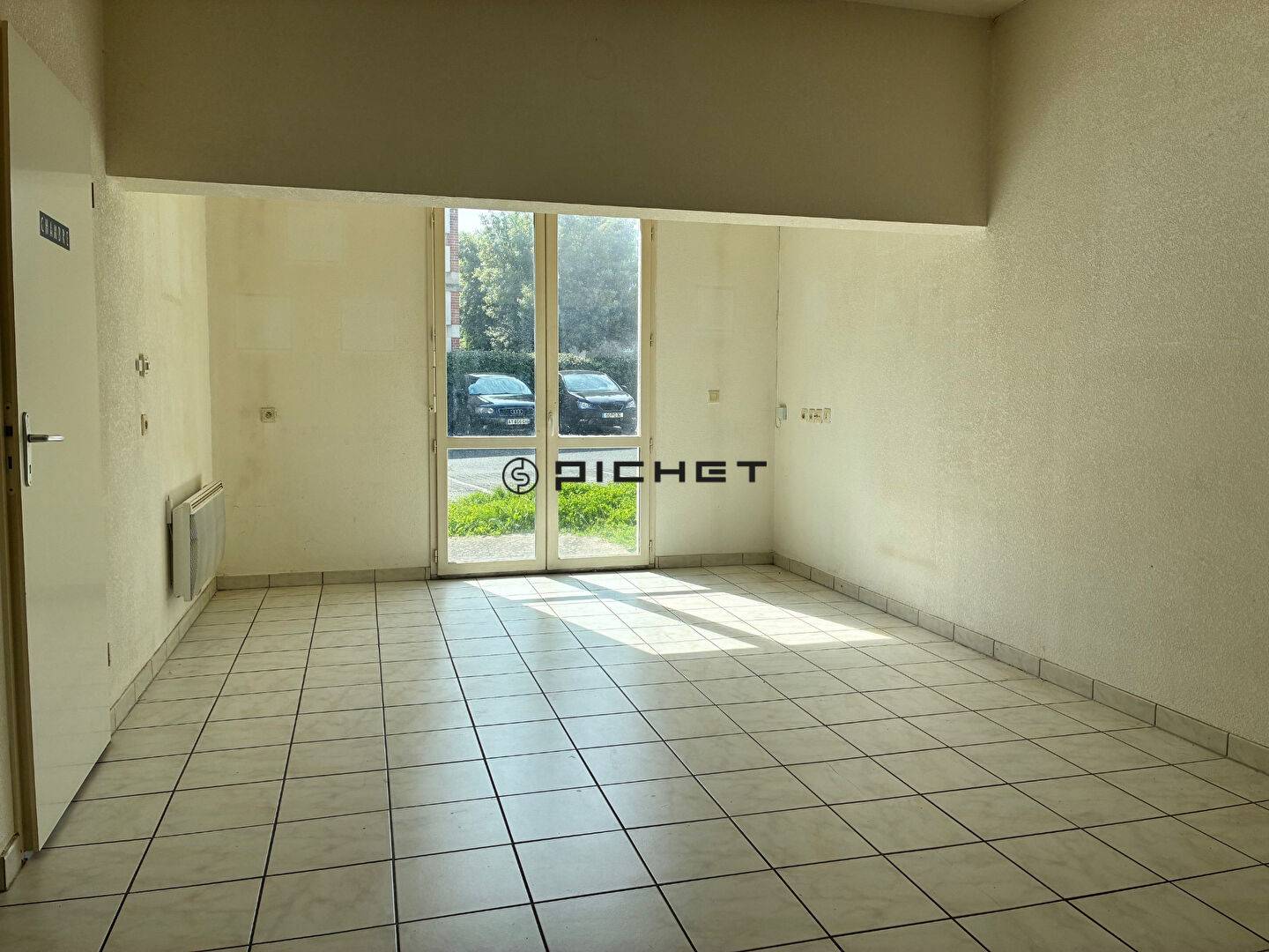 Image #14099 - 0