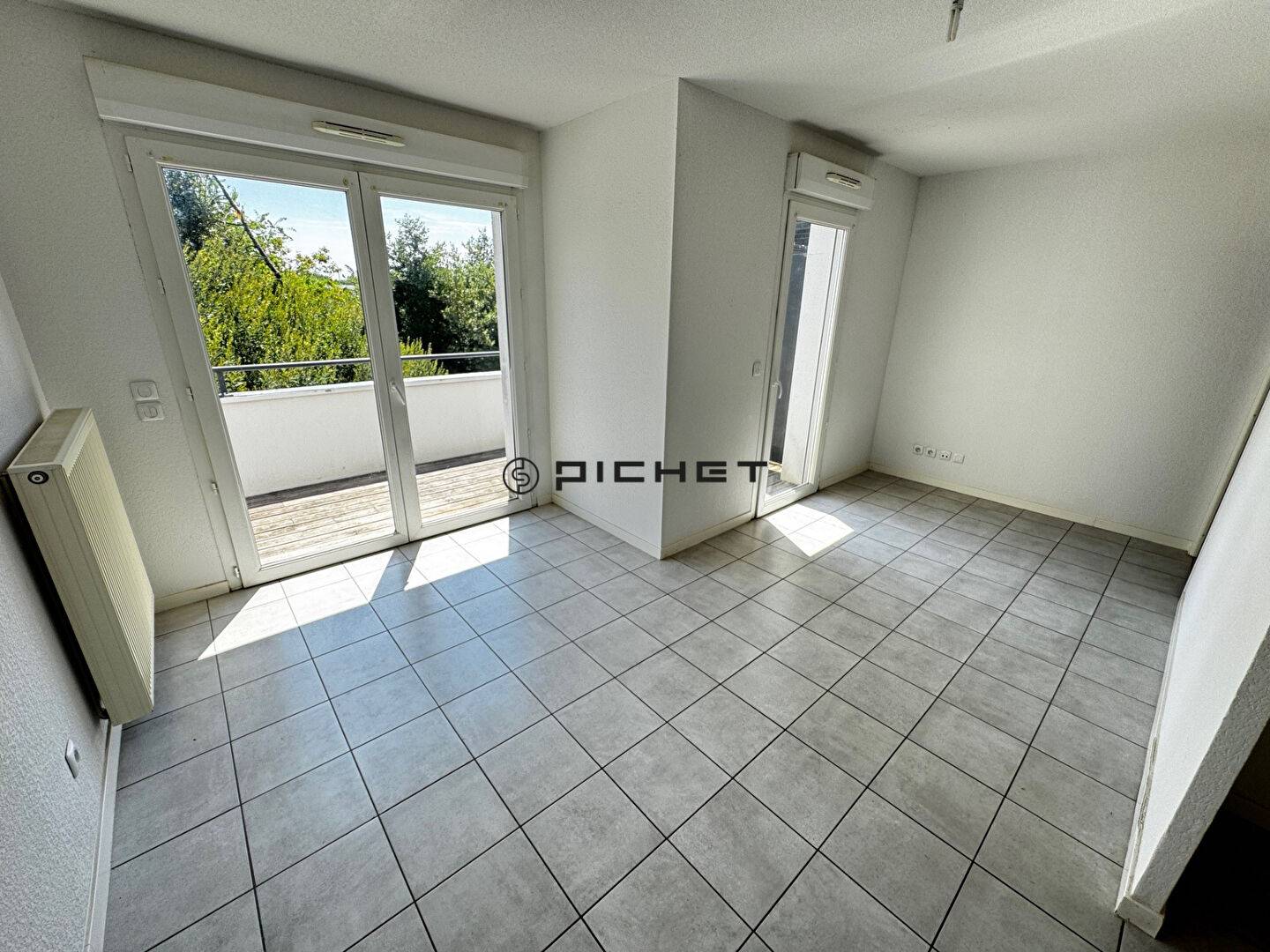 Image #13343 - 0