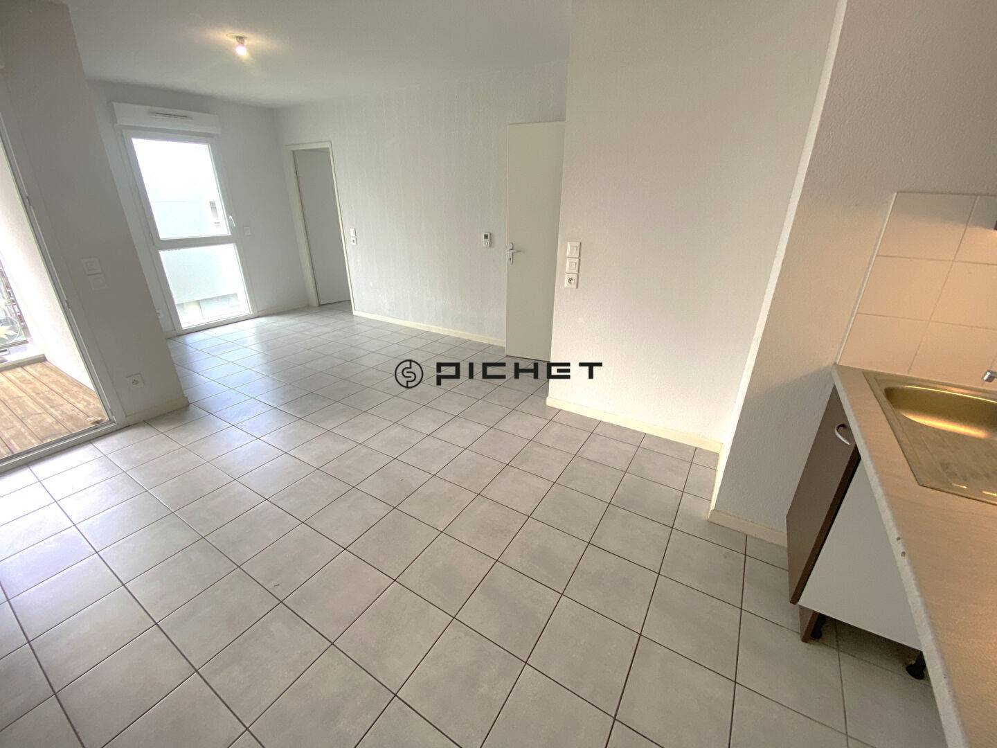 Image #6786 - 0